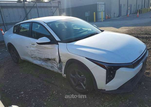 Kia K4