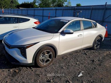 Kia K4  2025 
