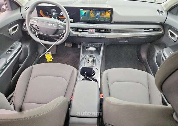 Kia K4