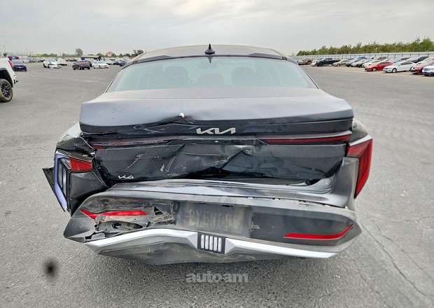 Kia K4