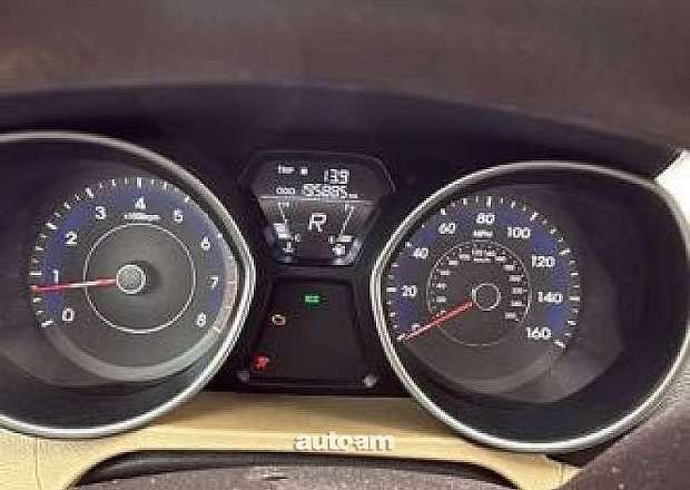 Hyundai Elantra 2011 — լուսանկար 6