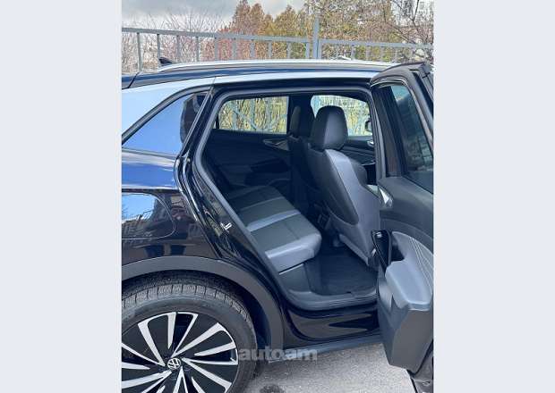 Volkswagen ID.4 2023 — լուսանկար 11