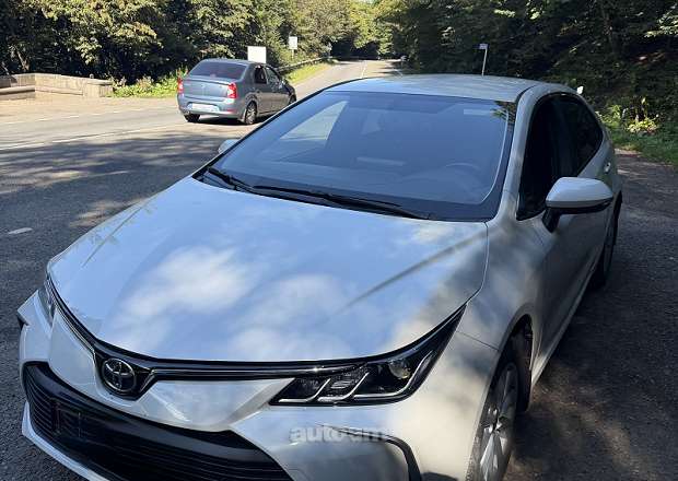 Toyota Corolla 2021 — լուսանկար 1
