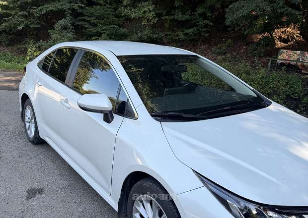 Toyota Corolla 2021 — լուսանկար 3