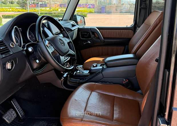 Mercedes-Benz G 500 2015 — photo 11