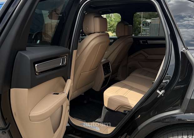 Porsche Cayenne 2023 — լուսանկար 7