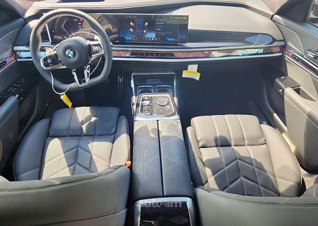 BMW 760