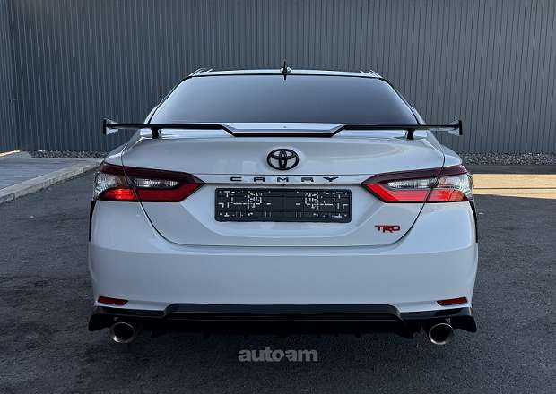 Toyota Camry 2021 — фото 5