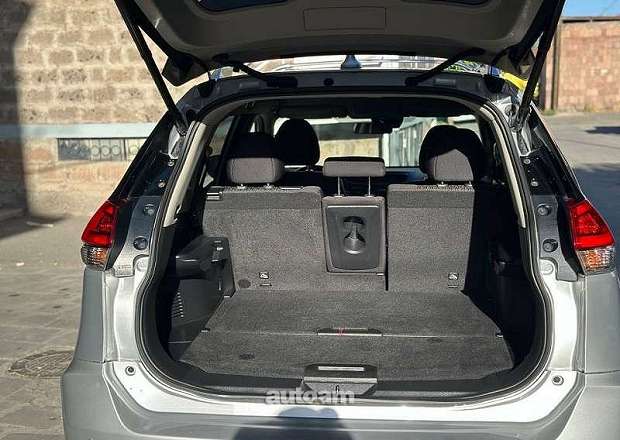 Nissan Rogue 2019 — լուսանկար 9
