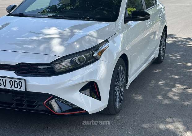 Kia Forte 2022 — լուսանկար 4