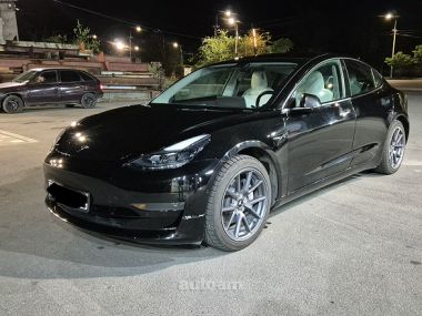 Tesla Model 3  2021 