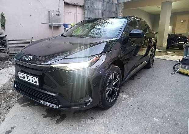 Toyota Bz4X 2023 — լուսանկար 1