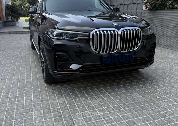BMW X7 2019 — լուսանկար 1