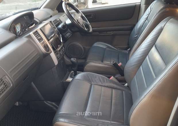 Nissan X-Trail 2004 — լուսանկար 8