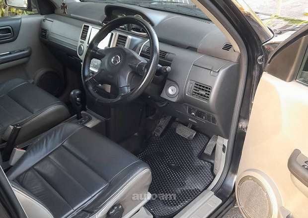 Nissan X-Trail 2004 — լուսանկար 9