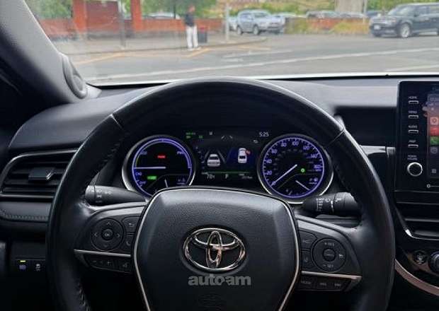 Toyota Camry 2021 — լուսանկար 6