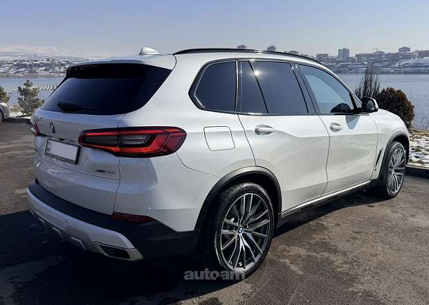 BMW X5 2019 — լուսանկար 4