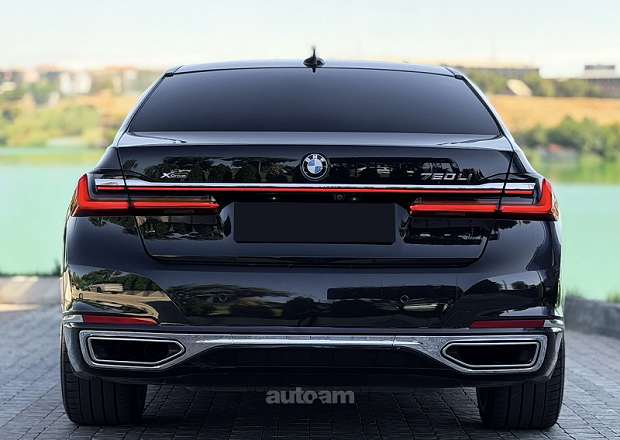 BMW 750 2019 — լուսանկար 5
