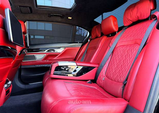 BMW 750 2019 — լուսանկար 9