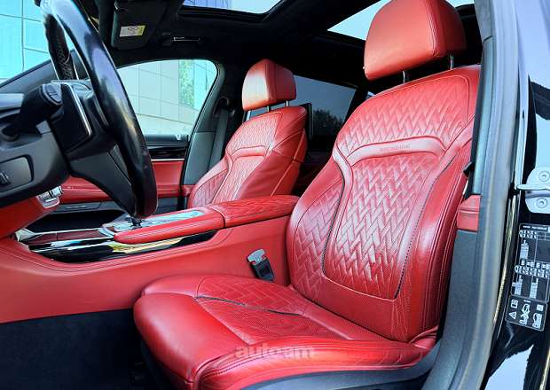 BMW 750 2019 — լուսանկար 8