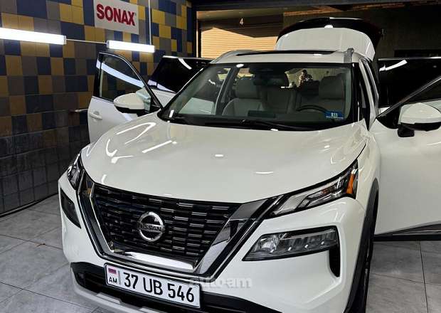 Nissan Rogue 2021 — լուսանկար 2
