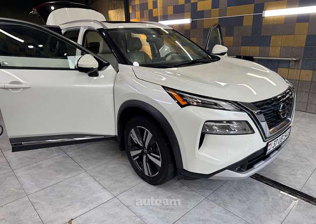 Nissan Rogue 2021 — լուսանկար 1