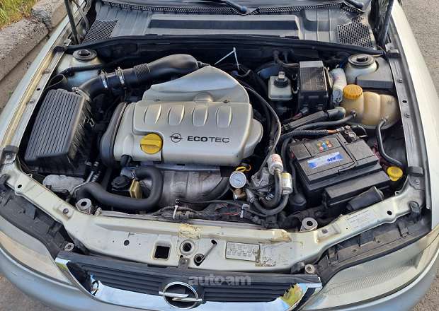 Opel Vectra B 2001 — լուսանկար 9