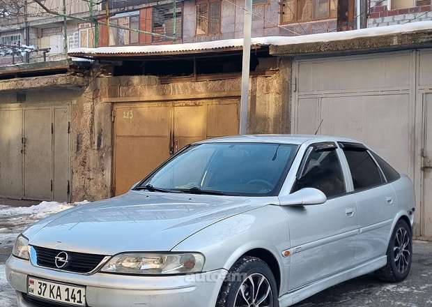 Opel Vectra B 2001 — լուսանկար 4