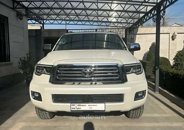 Toyota Sequoia 2019 — фото 1