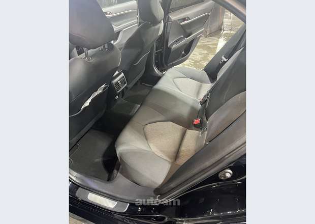 Toyota Camry 2019 — լուսանկար 7