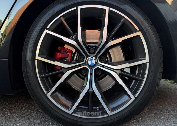 BMW 530 2023 — լուսանկար 7