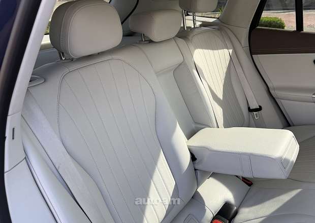 Mercedes-Benz EQE SUV 2023 — լուսանկար 11