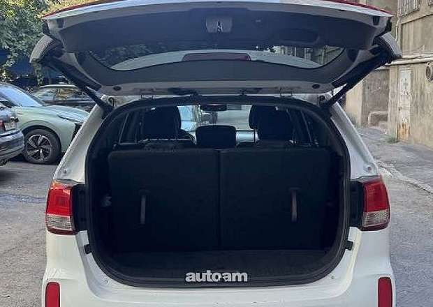 Kia Sorento 2014 — լուսանկար 8