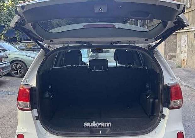 Kia Sorento 2014 — լուսանկար 9