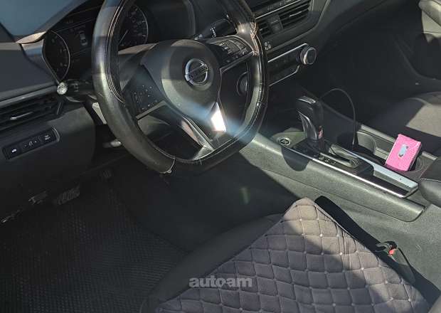 Nissan Altima 2019 — լուսանկար 2