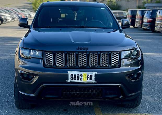 Jeep Grand Cherokee 2021 — photo 1