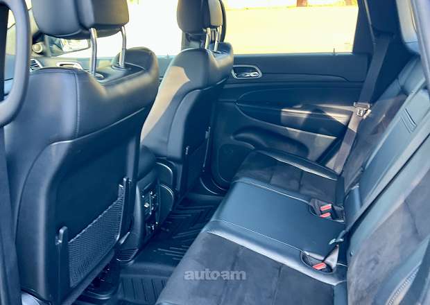 Jeep Grand Cherokee 2021 — photo 13