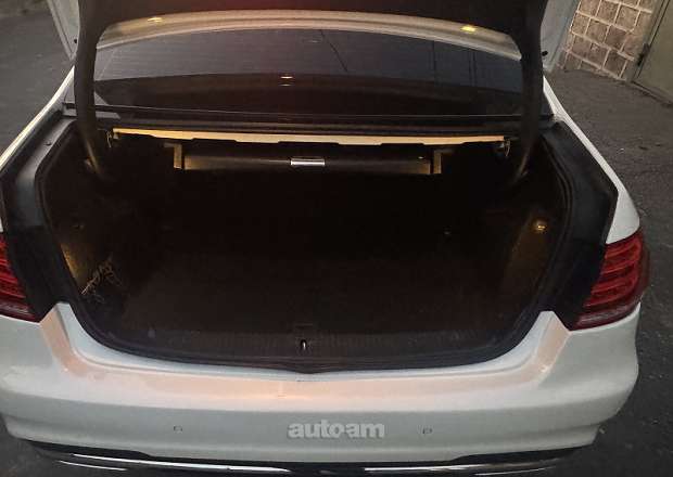 Mercedes-Benz E 350 2013 — լուսանկար 8