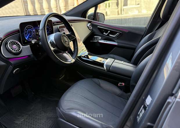 Mercedes-Benz EQE SUV 2023 — լուսանկար 11