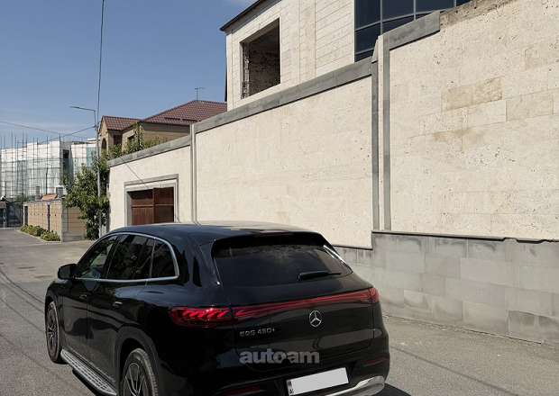 Mercedes-Benz EQS SUV 2022 — լուսանկար 3