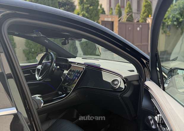Mercedes-Benz EQS SUV 2022 — լուսանկար 6
