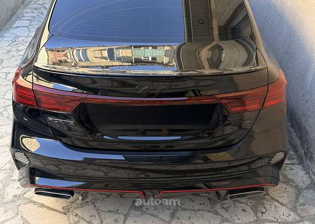 Kia Forte 2022 — լուսանկար 2