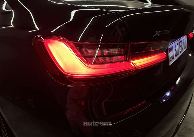 BMW 330 2021 — լուսանկար 5
