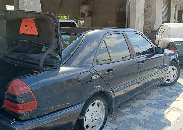Mercedes-Benz C 200 1997 — photo 6