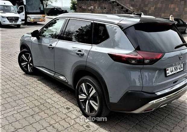 Nissan Rogue 2022 — լուսանկար 11