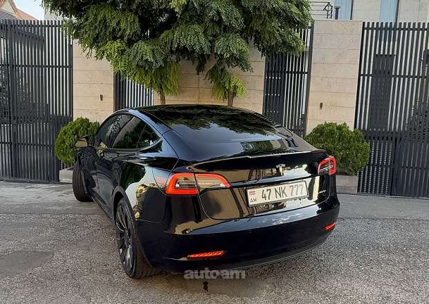 Tesla Model 3 2022 — լուսանկար 5