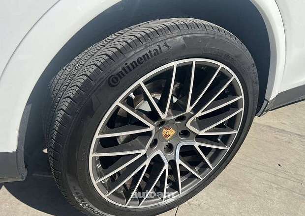 Porsche Cayenne Coupe