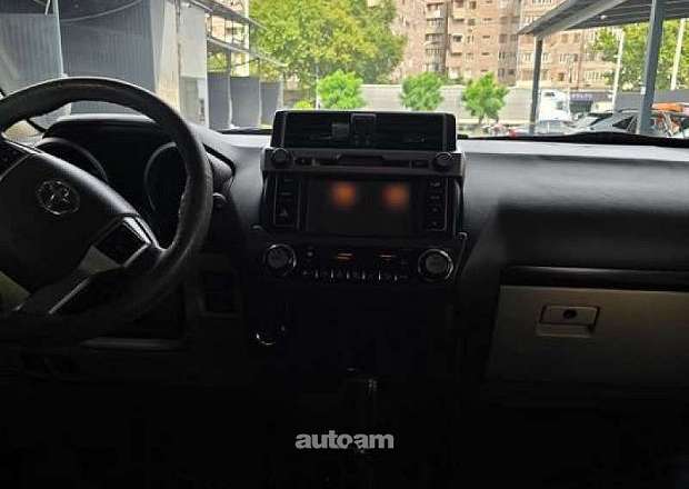 Toyota Land Cruiser Prado 2014 — լուսանկար 9