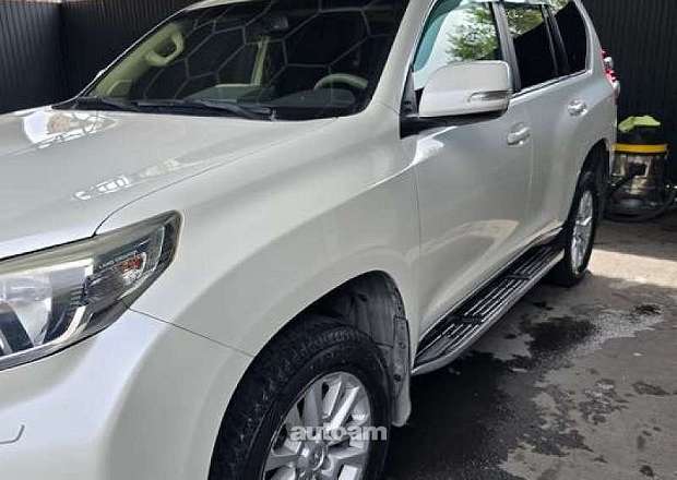 Toyota Land Cruiser Prado 2014 — լուսանկար 2