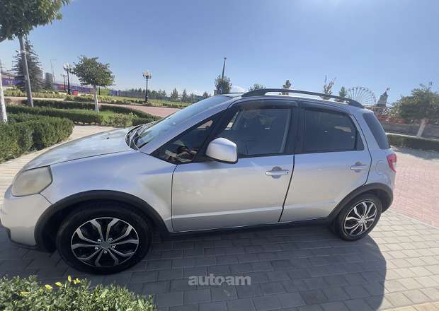 Suzuki SX 4